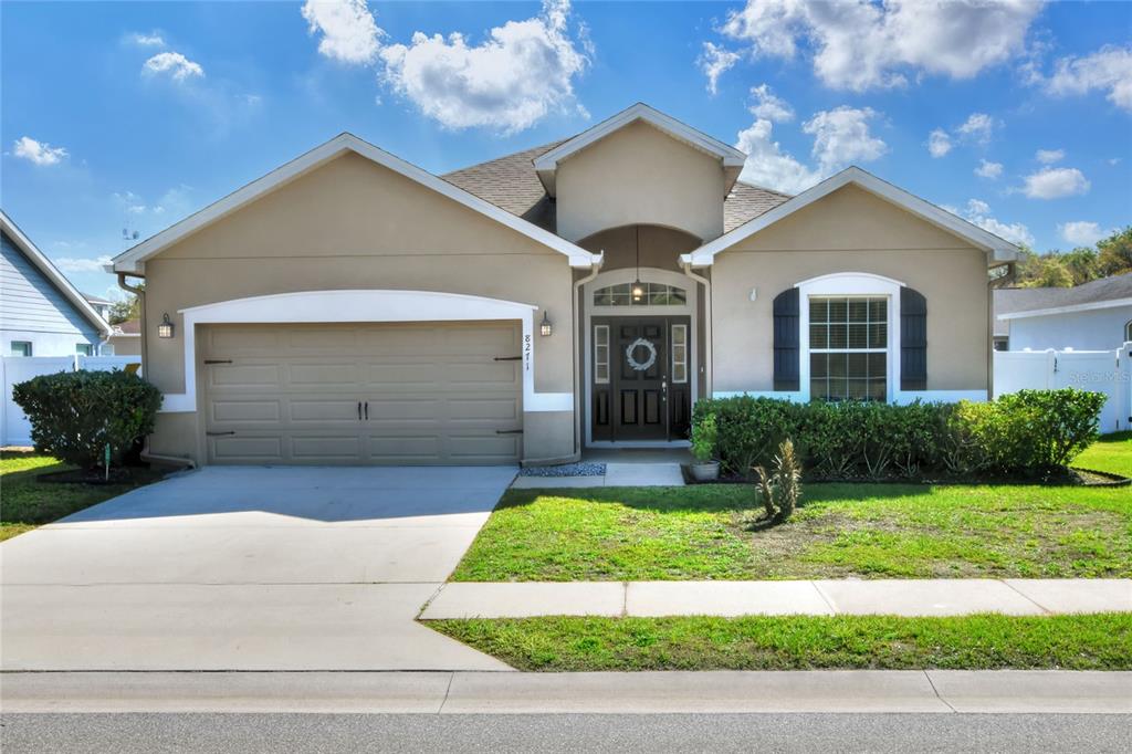 8271 WILDER LOOP
