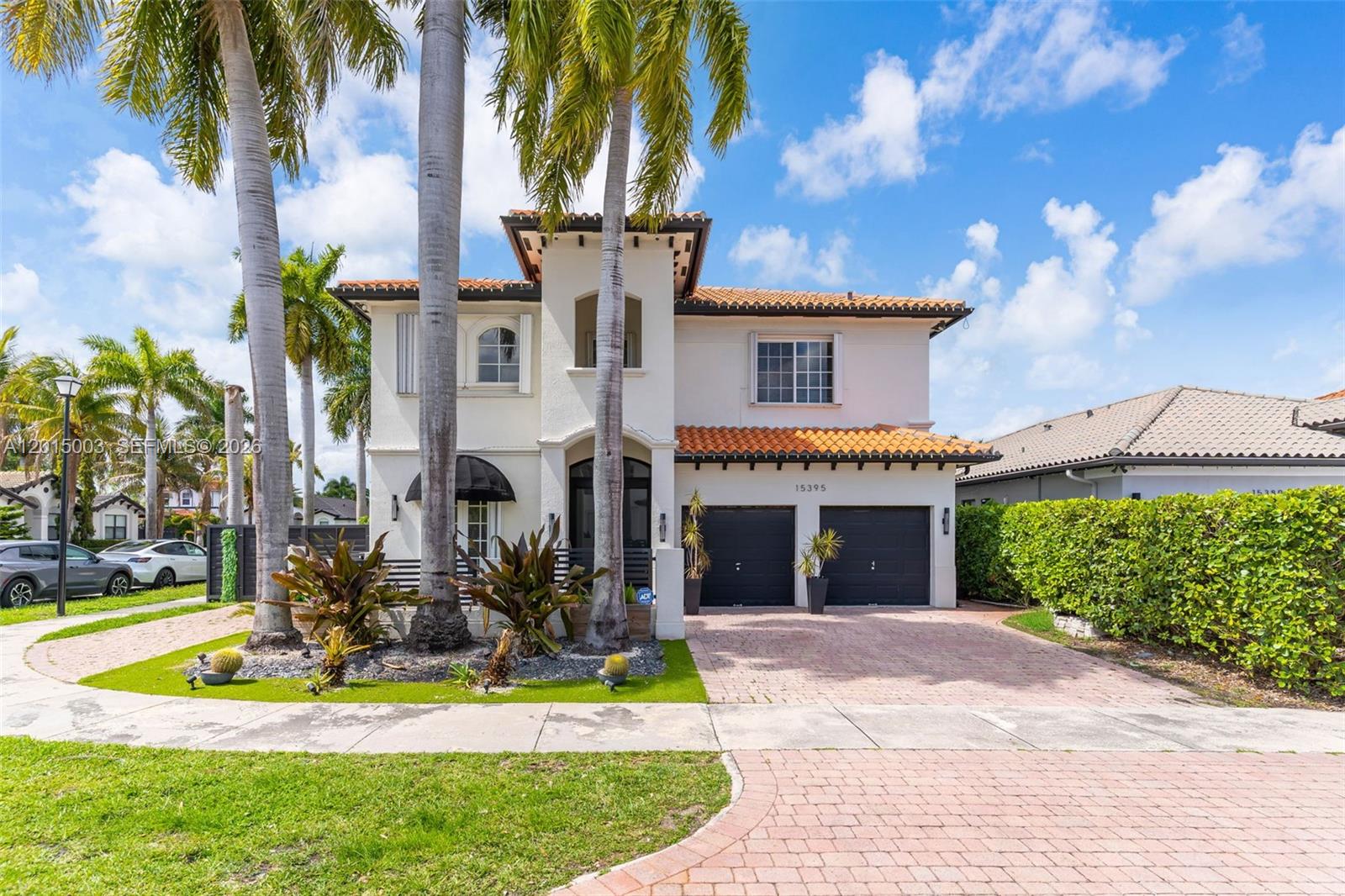 15395 SW 23rd St, Miami FL 33185
