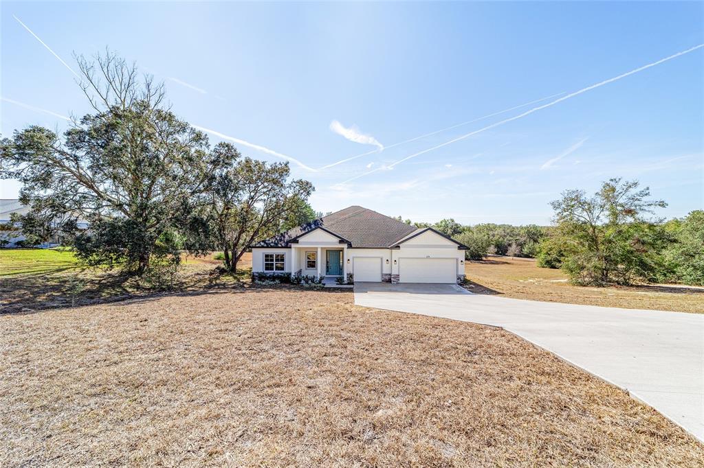 574 E EVERETT LANE, HERNANDO, FL — photo 2 of 30