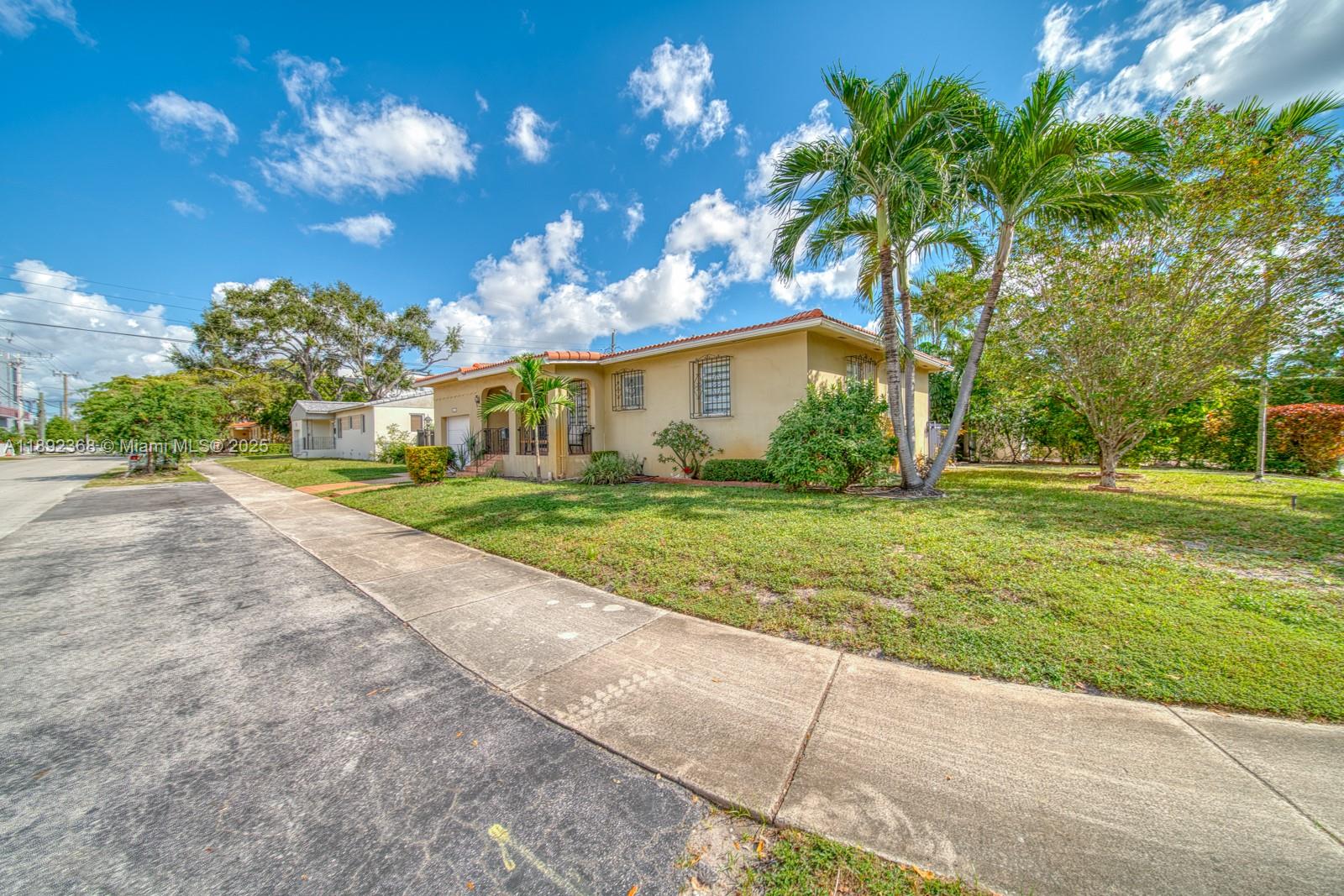 511 NW 39th Ave, Miami FL 33126