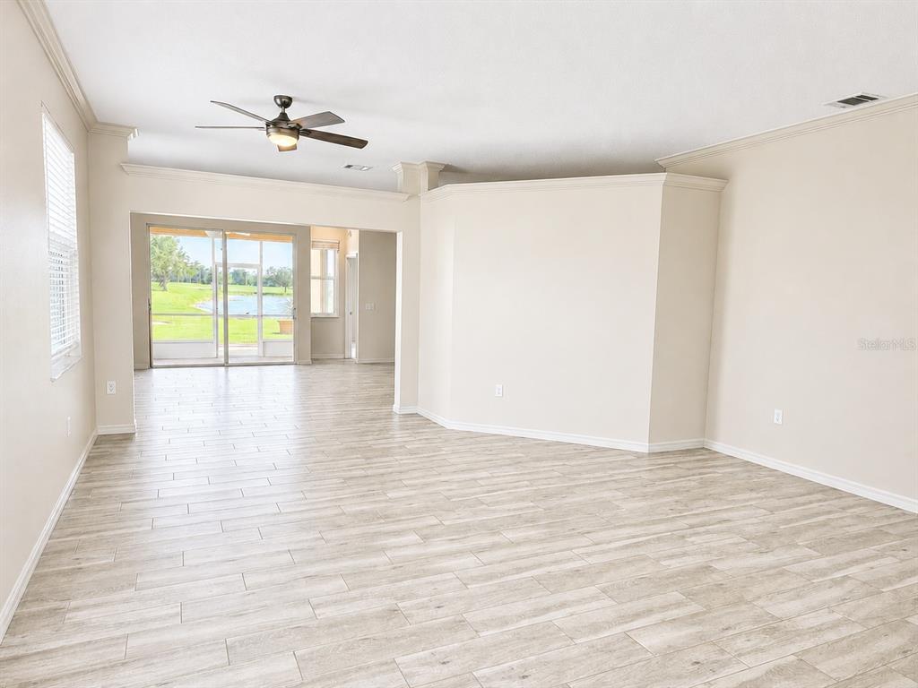 834 SPRINGWOOD CIRCLE, BRADENTON, FL — photo 3 of 20