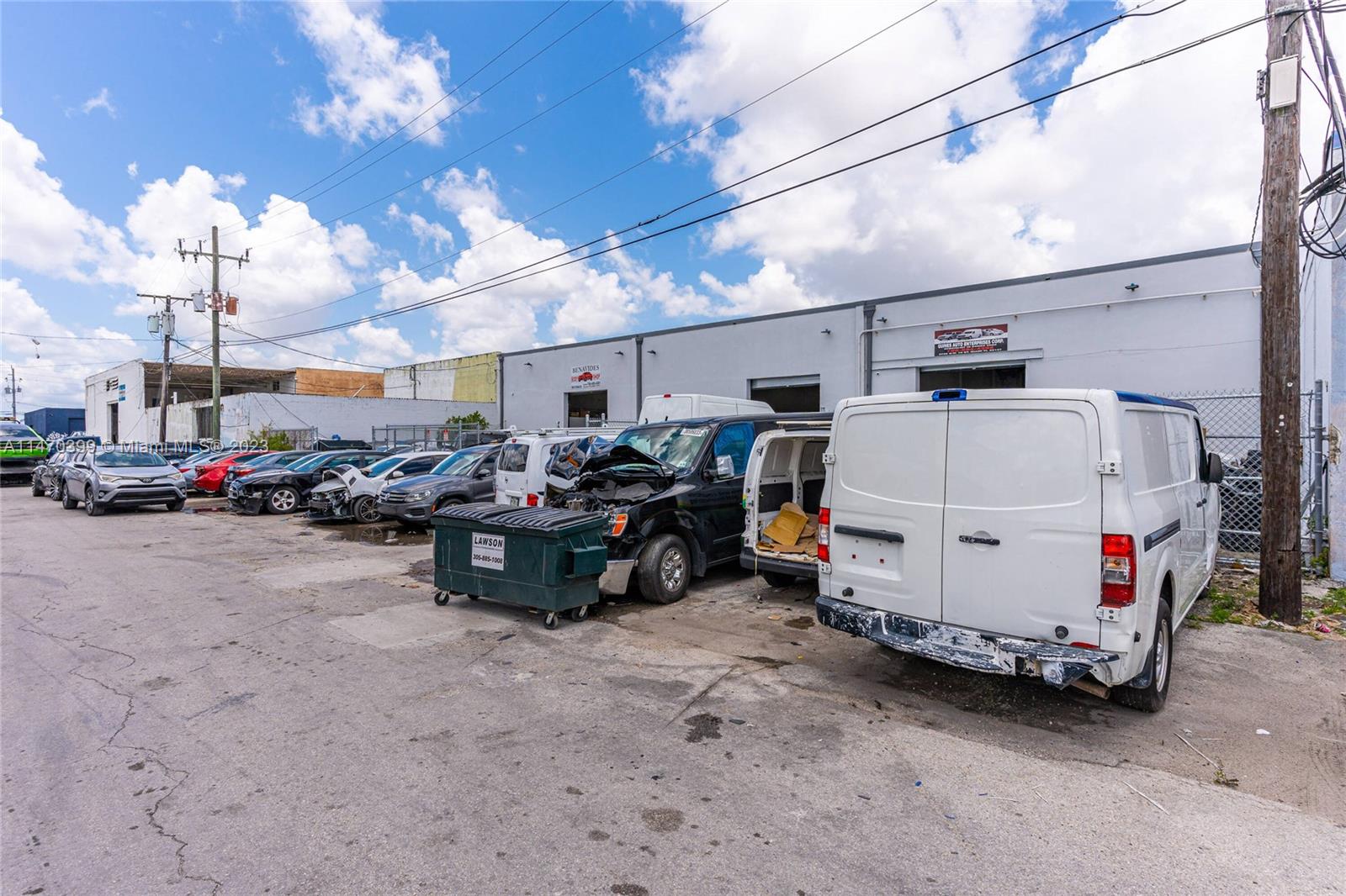 1165 E 24th St, Hialeah FL 33013