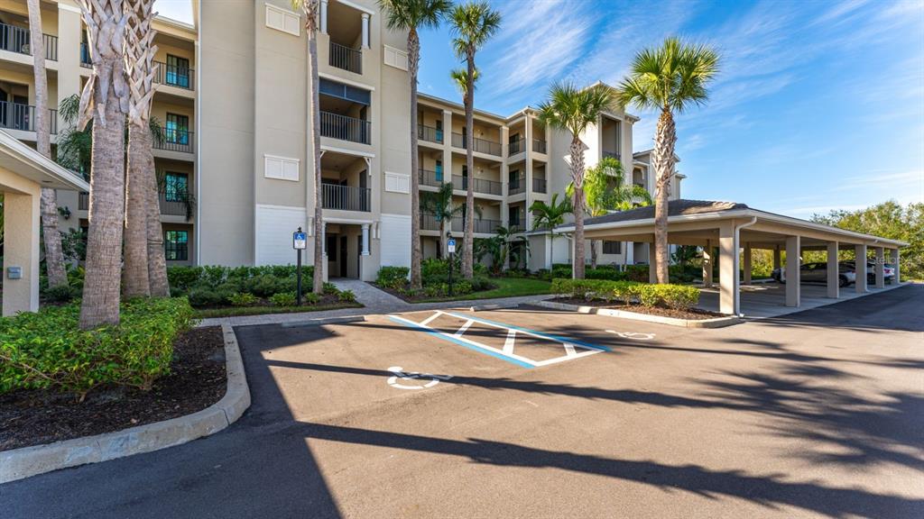 17510 GAWTHROP DRIVE UNIT 105, BRADENTON, FL — photo 3 of 30