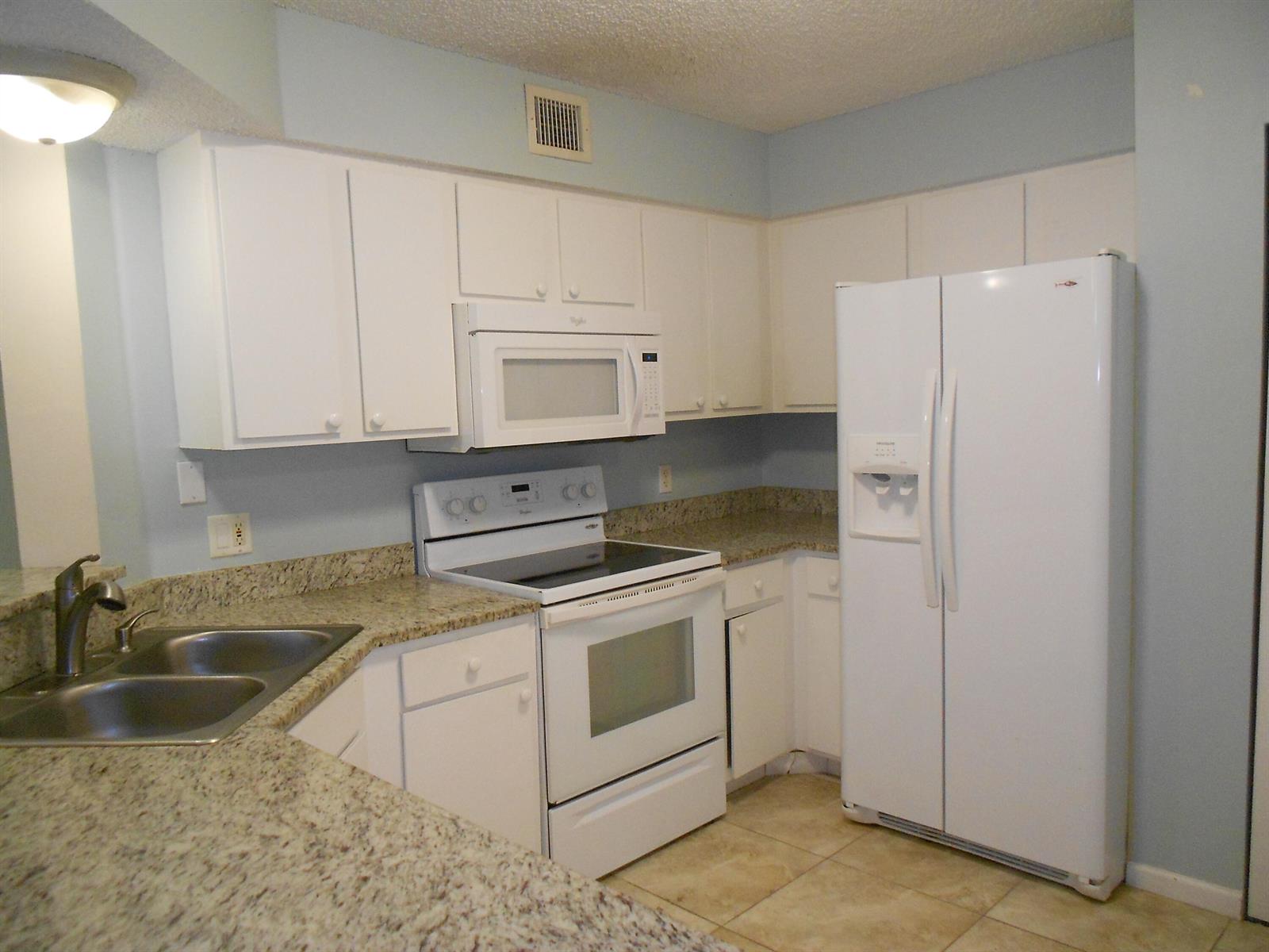 300 Scotia Drive # 203, Hypoluxo FL 33462