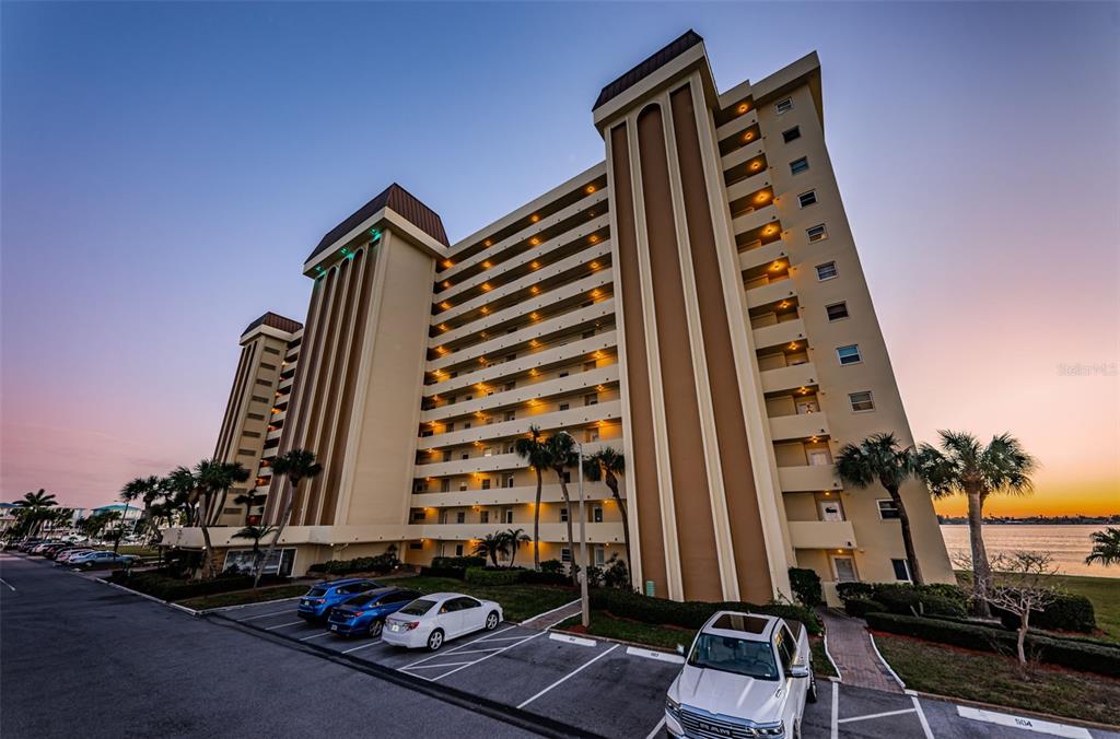 4525 COVE CIRCLE UNIT 1207