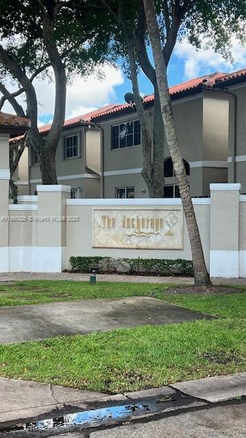 8326 NW 144th St, Miami Lakes FL 33016