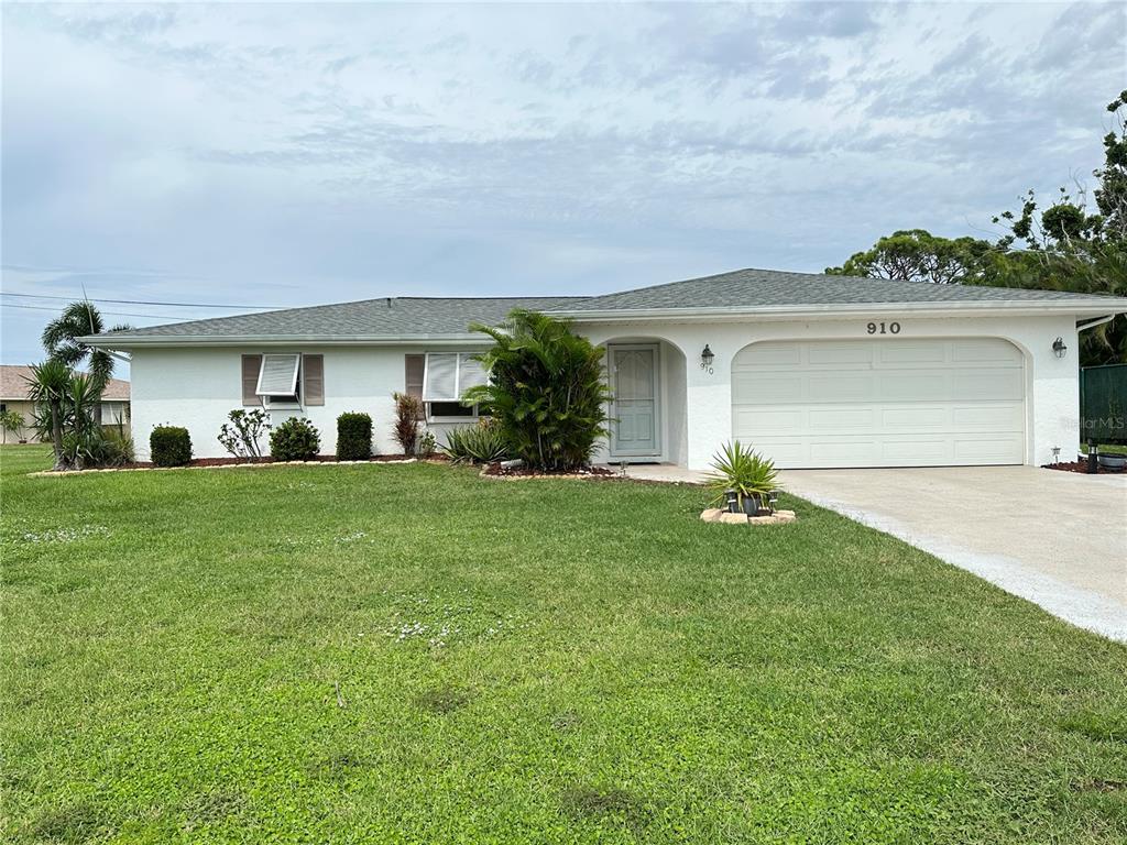 910 CAPLES STREET, ENGLEWOOD, FL — photo 2 of 28