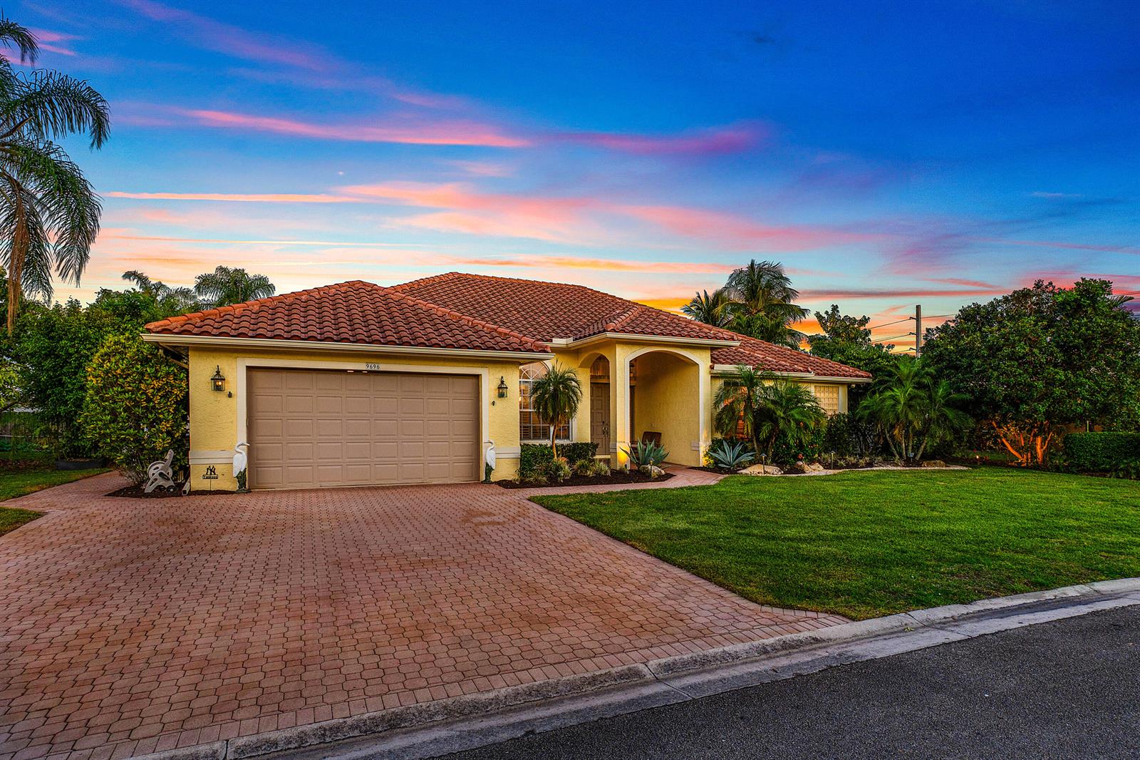 9696 Plumeria Way, Boynton Beach FL 33436