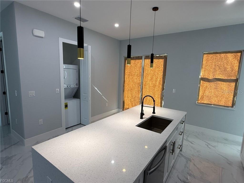 705 LEDGE STREET, LEHIGH ACRES, FL — photo 5 of 18