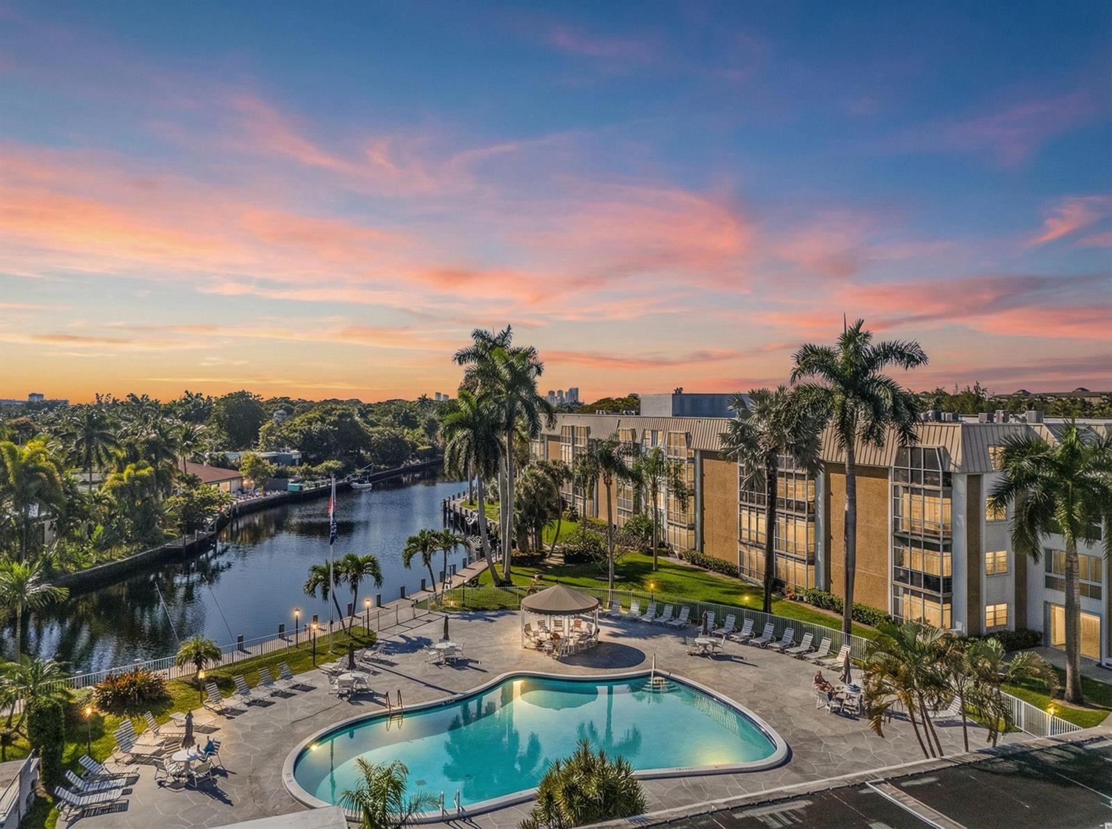 3020 NE 16th Avenue # 105, Oakland Park FL 33334