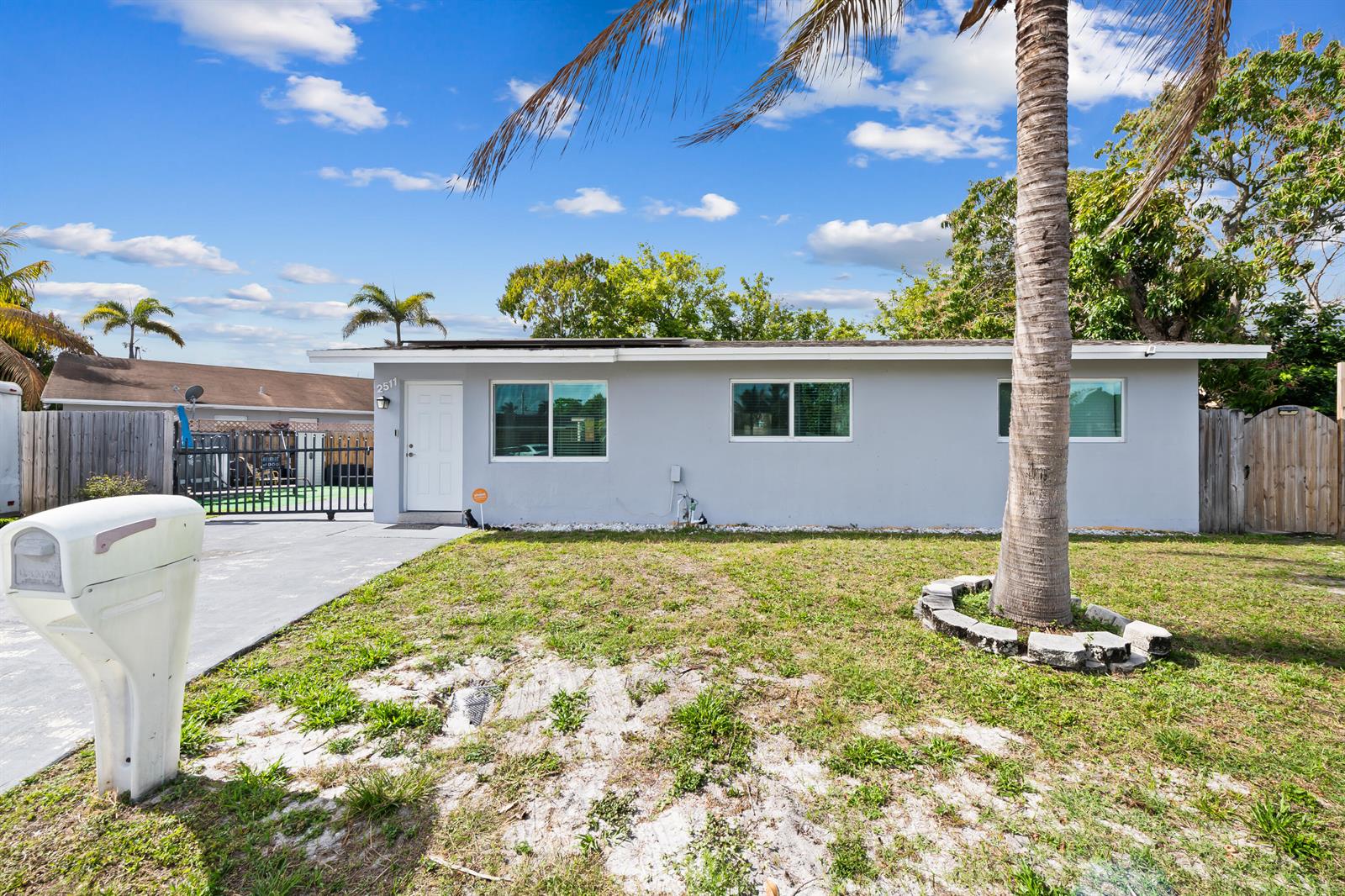 2511 SW 6th Street, Fort Lauderdale FL 33312