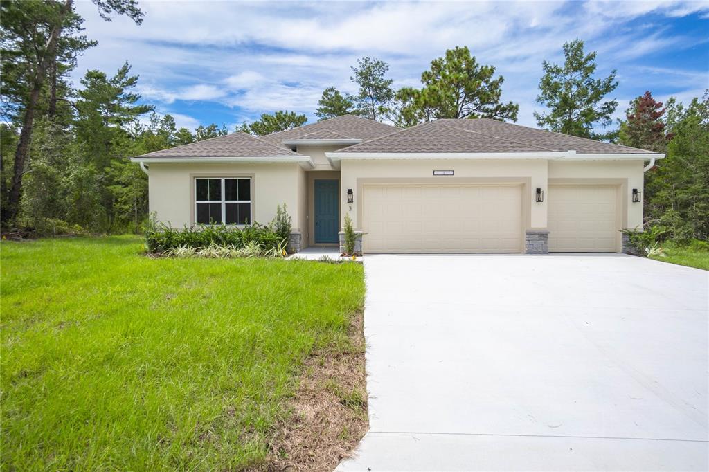 3 COSMOS COURT W