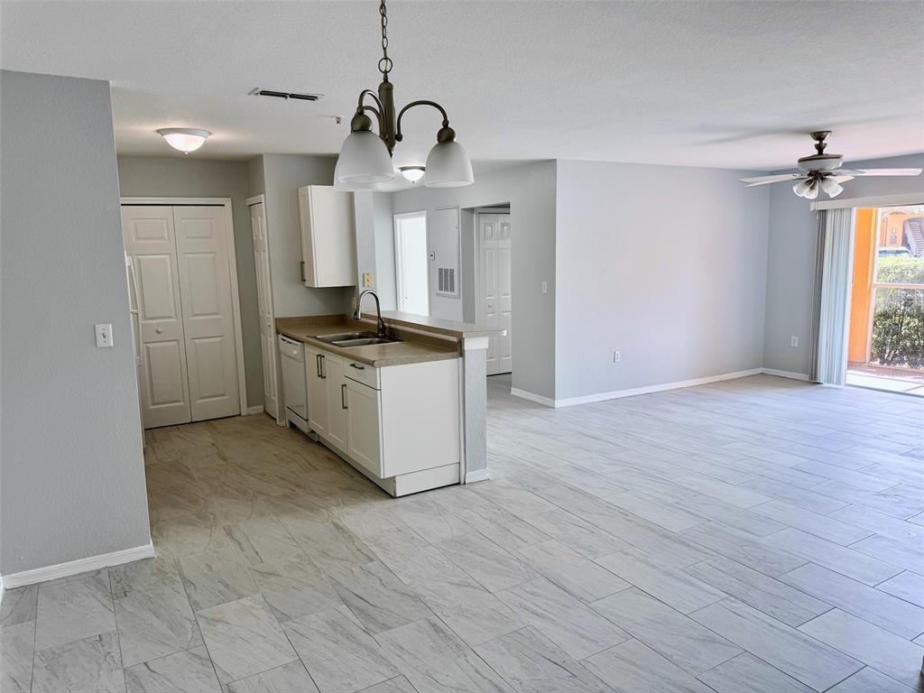 5475 VINELAND ROAD UNIT 8113, ORLANDO, FL — photo 3 of 24
