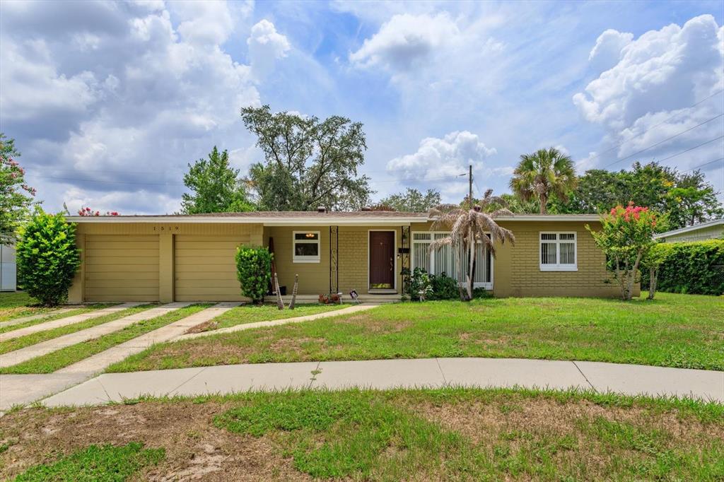 1519 CATALPA LANE