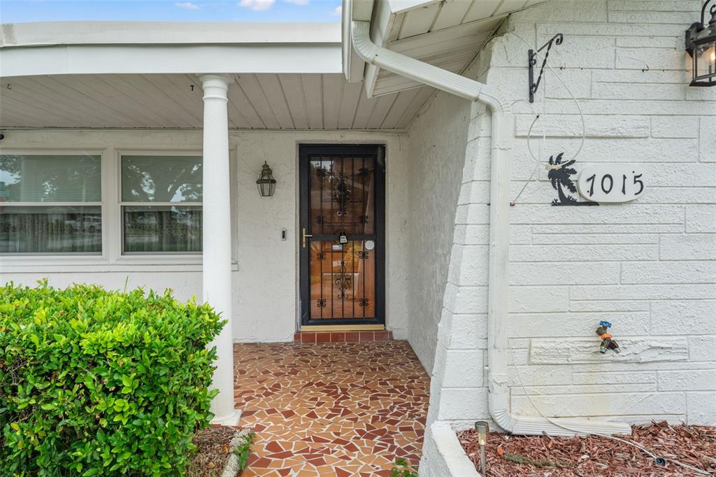 7015 FLAGGLER DRIVE, PORT RICHEY, FL — photo 4 of 30