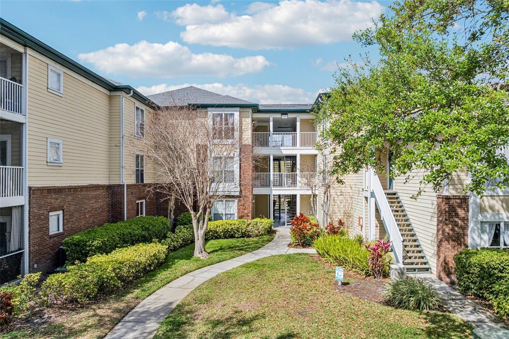 4211 CHATHAM OAK COURT UNIT 123