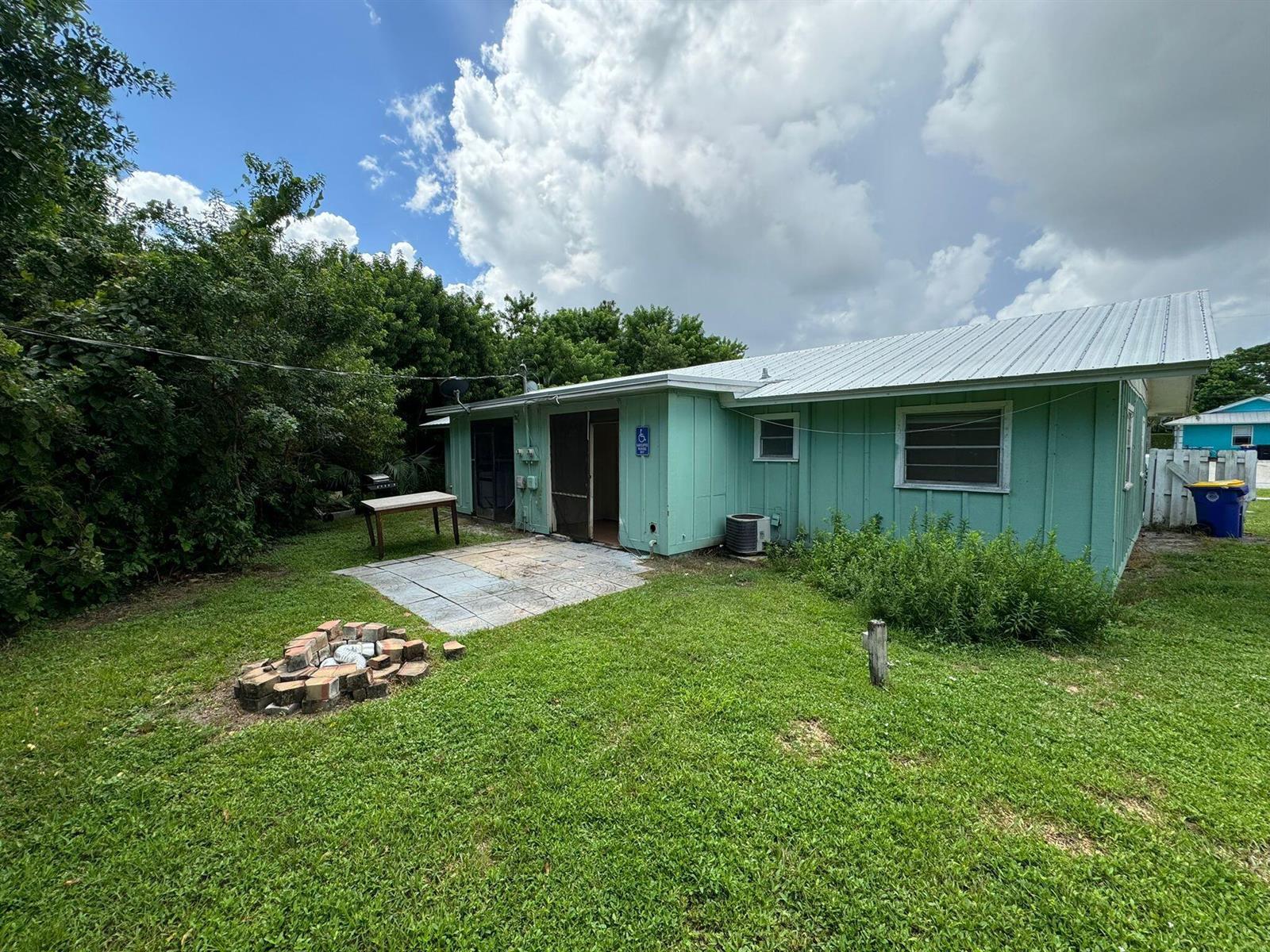 3002 SE Camino Avenue, Stuart FL 34997