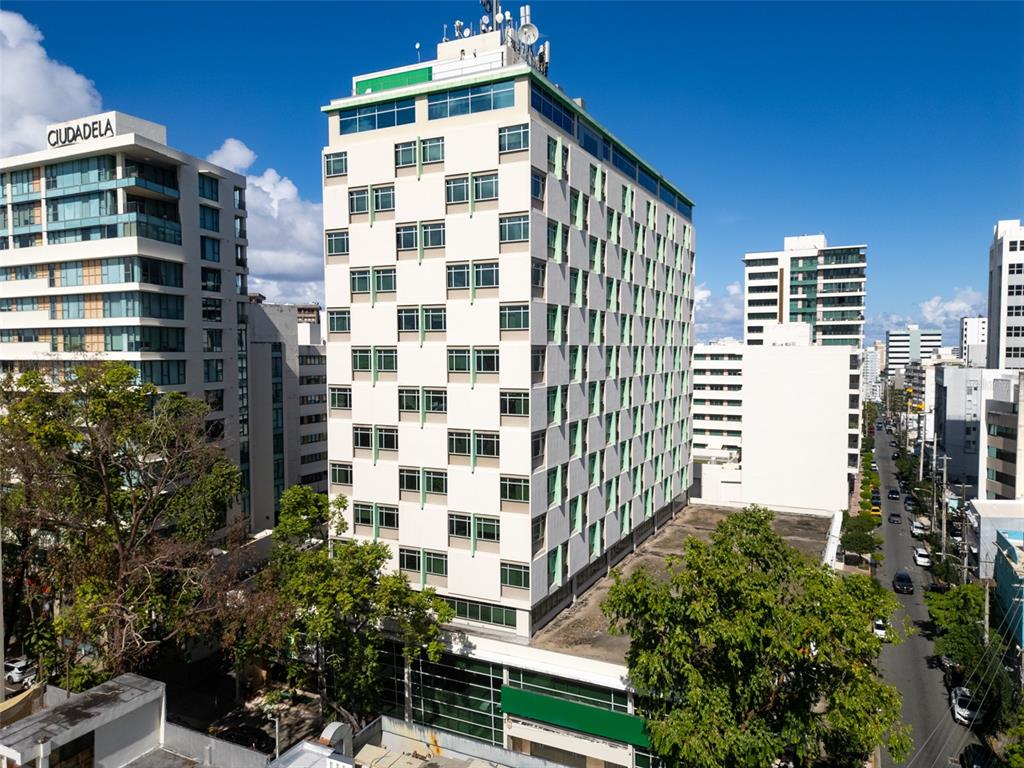 1519, Parada 23 AVE. PONCE DE LEÓN, ESQ CALLE DEL PARQUE