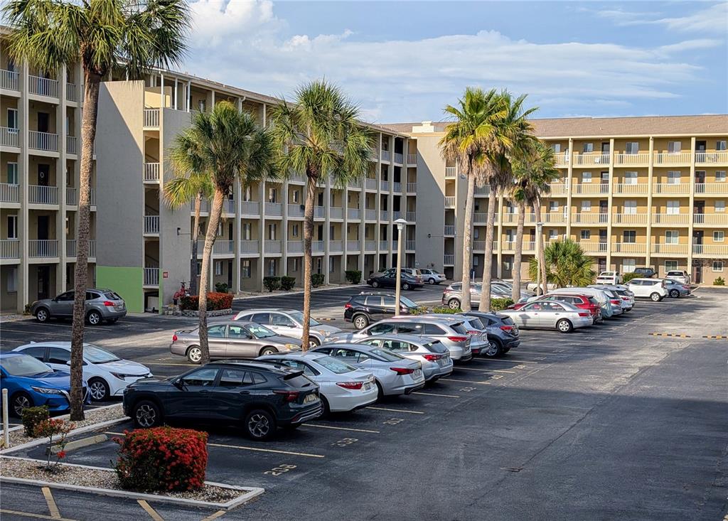 3564 LAKE BAYSHORE DRIVE UNIT K-203