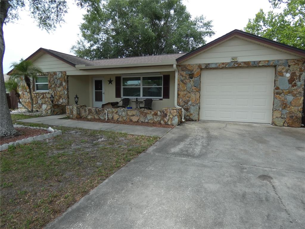 7421 FAIRFAX DRIVE