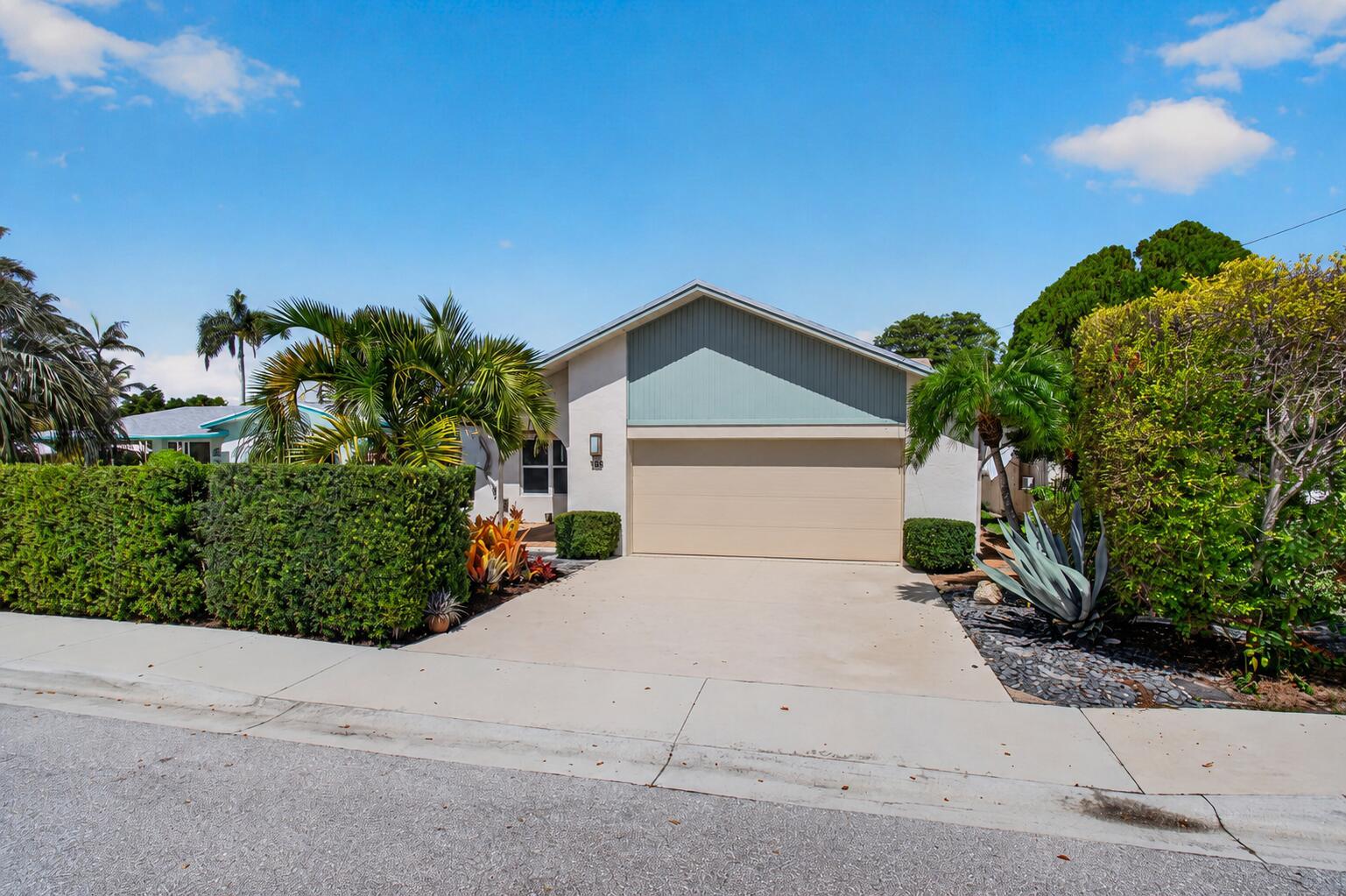 1315 N Lakeside Drive, FL 33460
