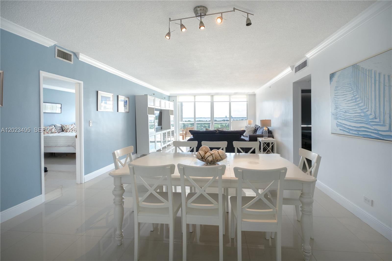 5601 Collins Ave # 1420, Miami Beach FL 33140
