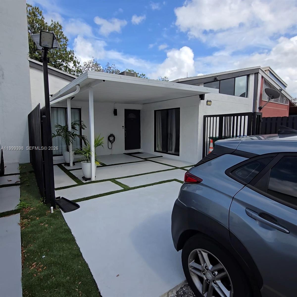 4430 NW 185th St, Miami Gardens FL 33055
