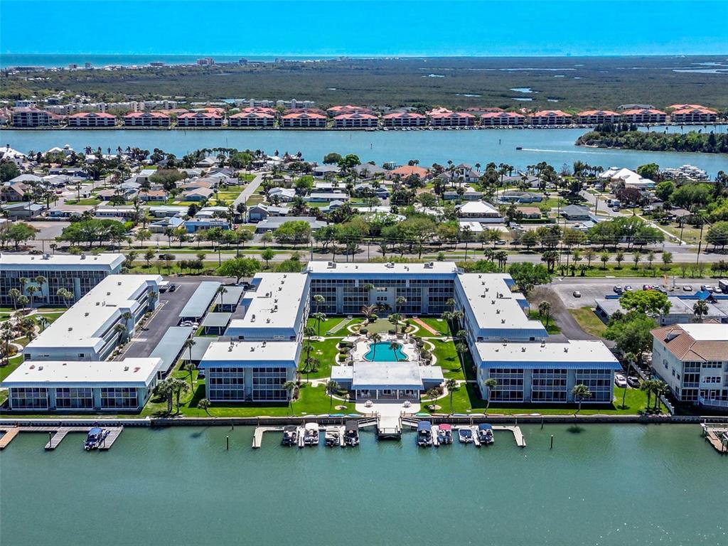 315 N CAUSEWAY UNIT C-402