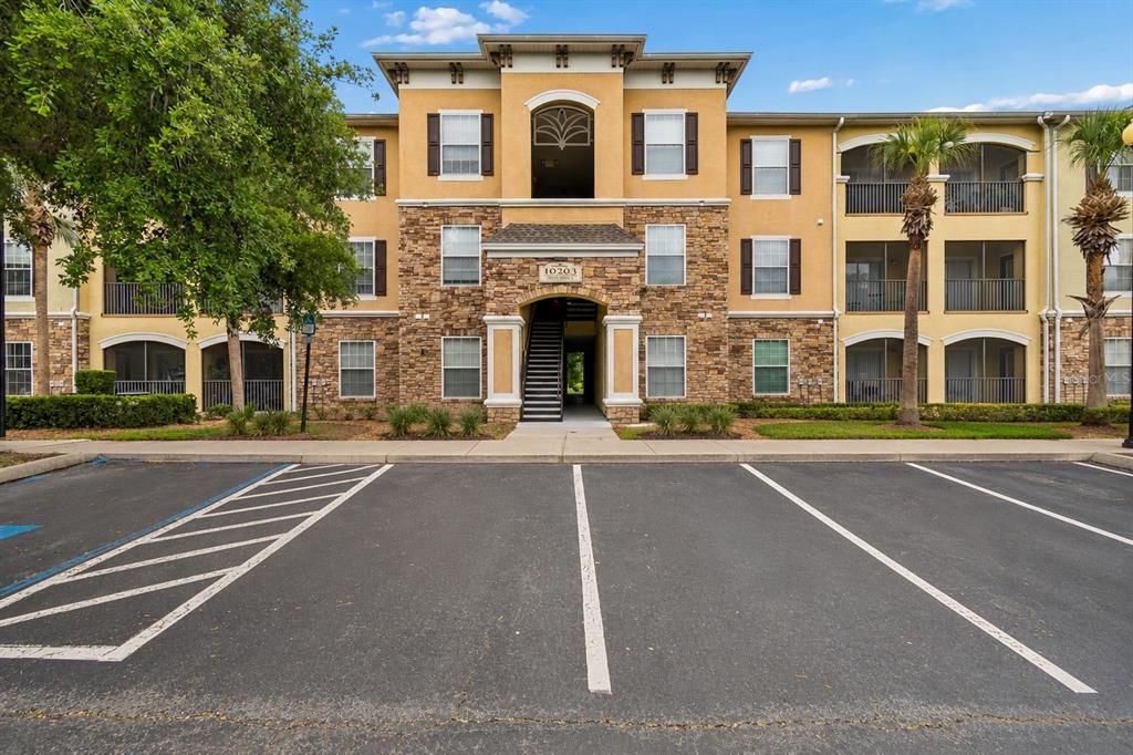 10203 COURTNEY PALMS BOULEVARD UNIT 103