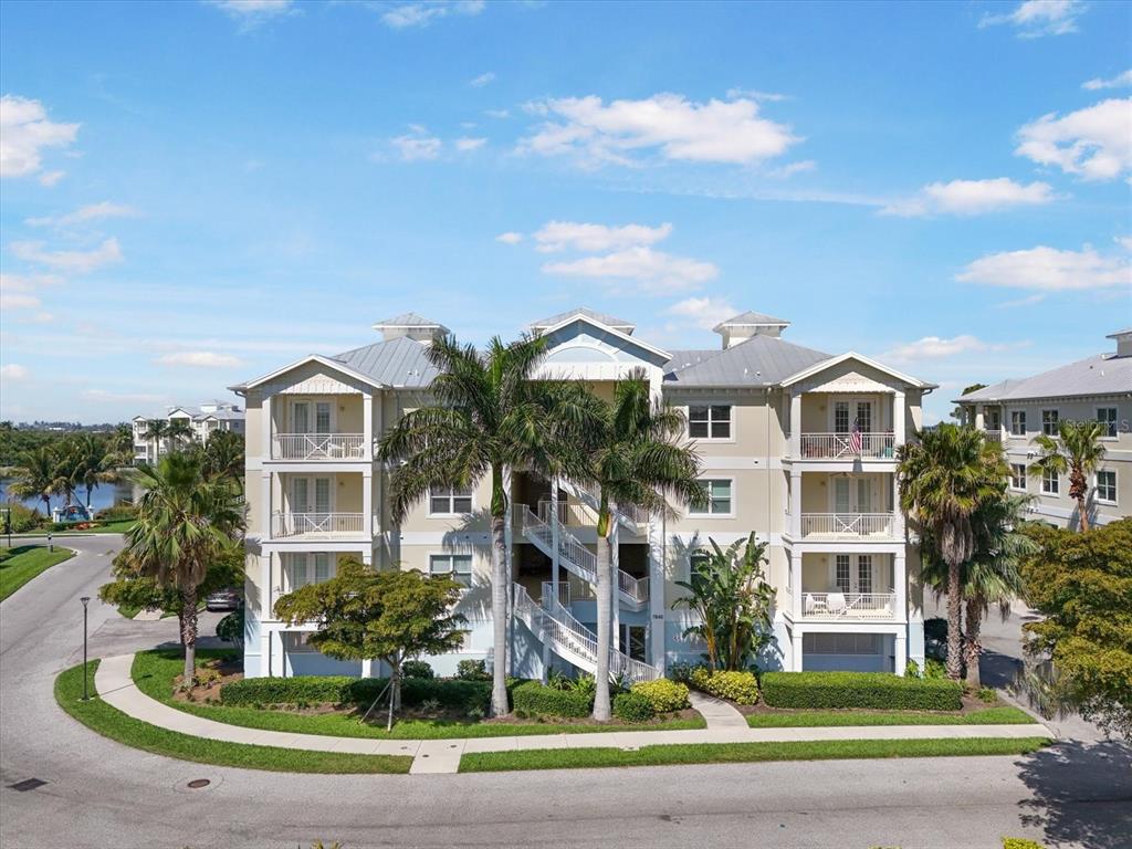 7840 34TH AVE W UNIT 303