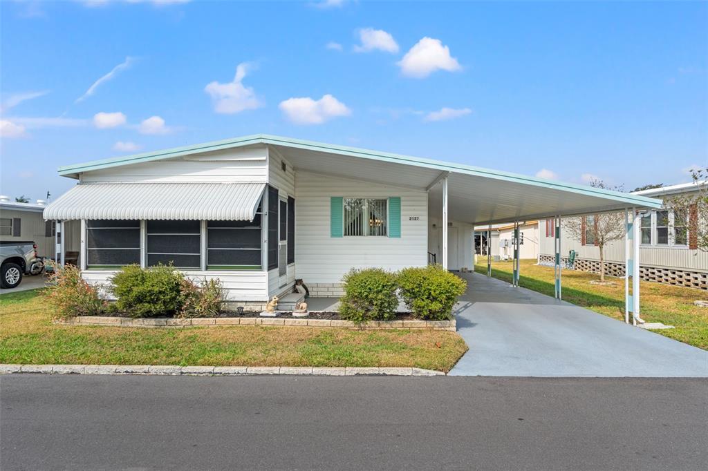 2127 KAHALA DRIVE