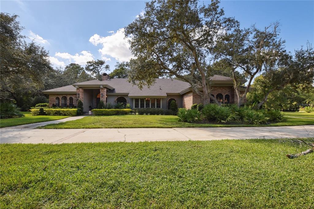 554 ESTATES PLACE