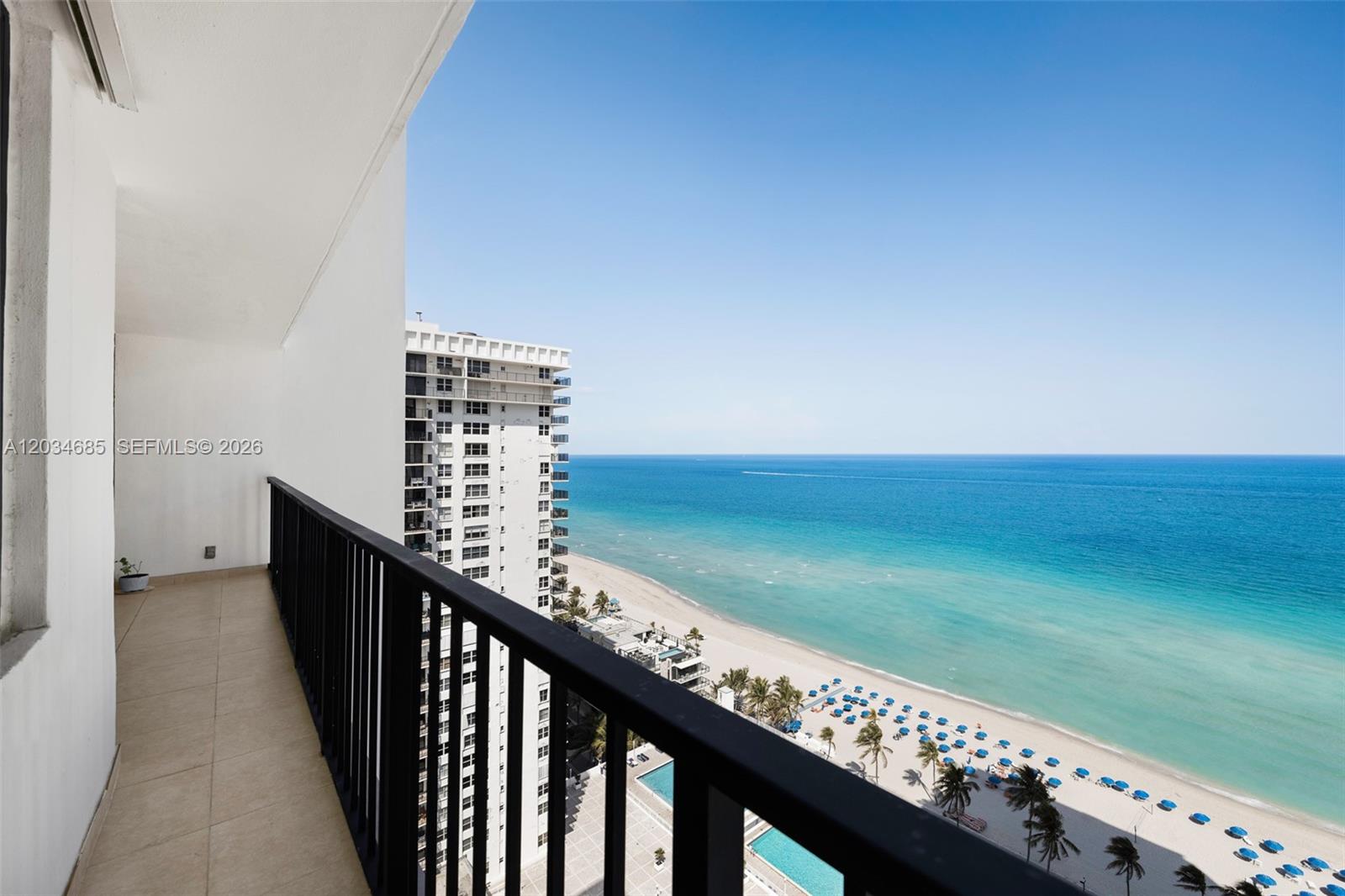 2401 S Ocean Dr # 2402, Hollywood FL 33019