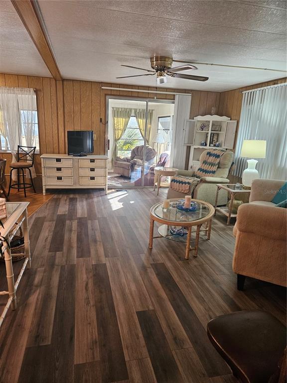 5670 TEAHOUSE ROAD, VENICE, FL — photo 2 of 21