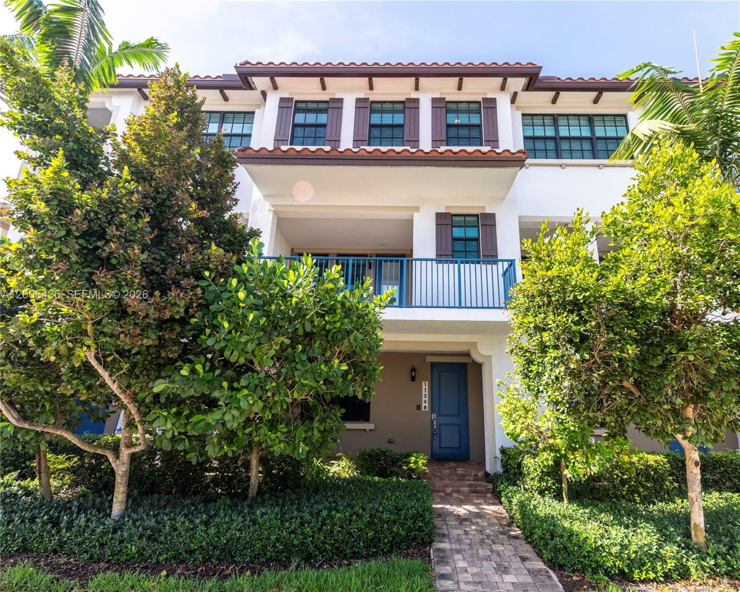 11348 SW 14th St, Pembroke Pines FL 33025