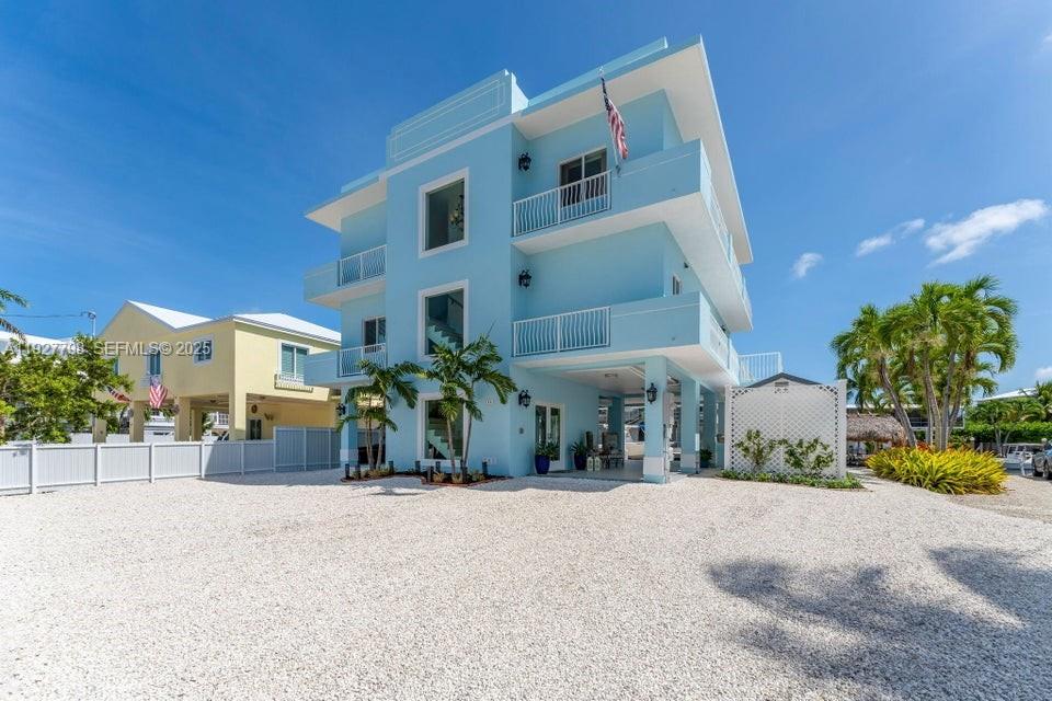 11 Center Ln, Key Largo FL 33037