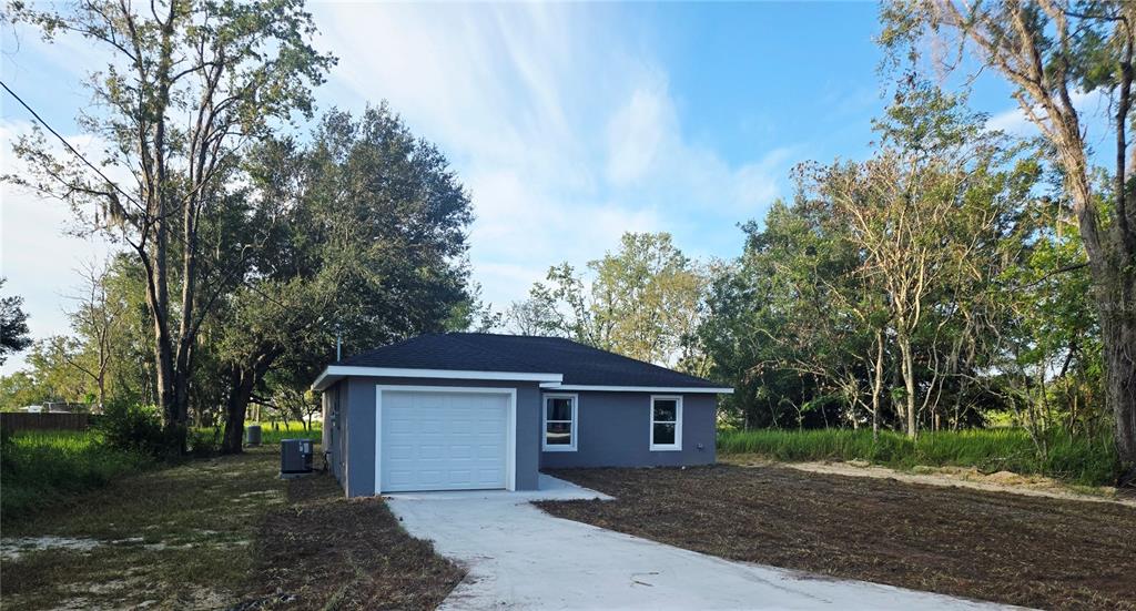 228 JUNIPER LOOP CIRCLE