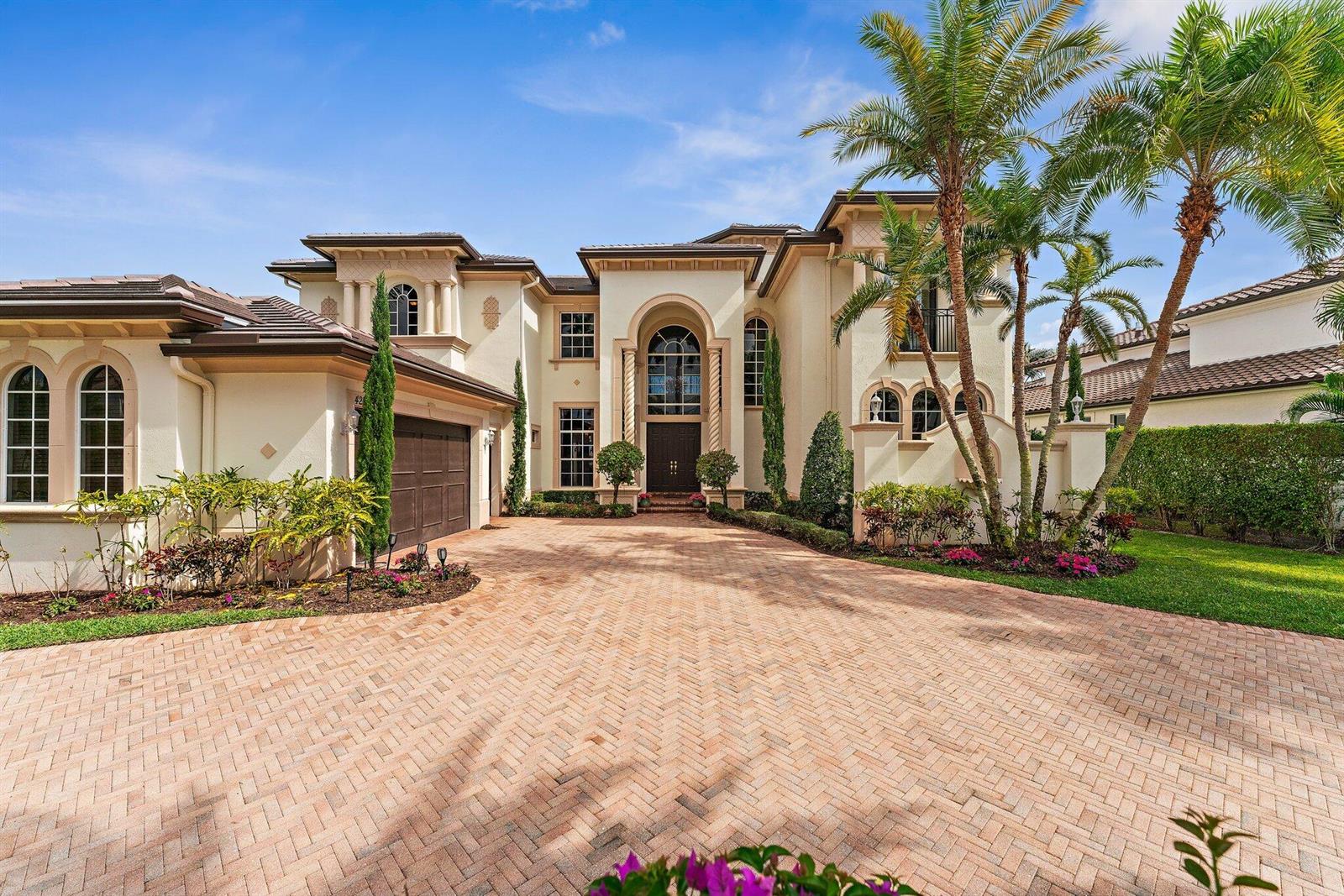 422 Savoie Drive, Palm Beach Gardens FL 33410
