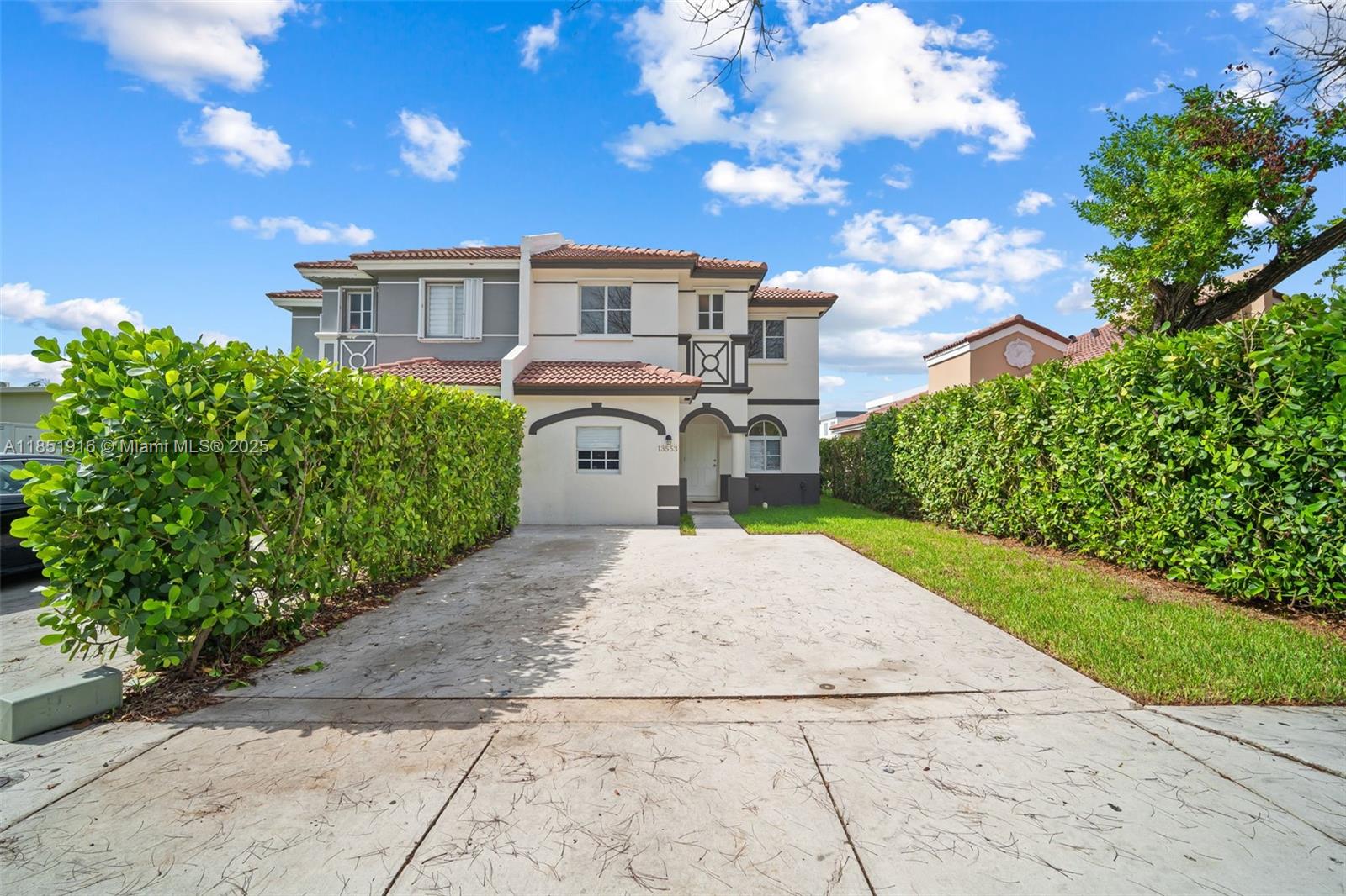 13553 SW 262nd St, Homestead FL 33032