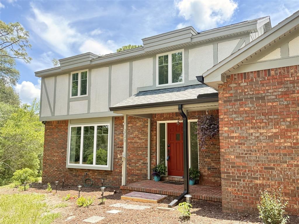 658 WESTCHESTER DRIVE