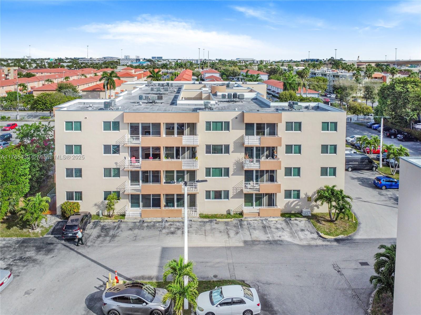 8050 NW 8th St # 1409, Miami FL 33126