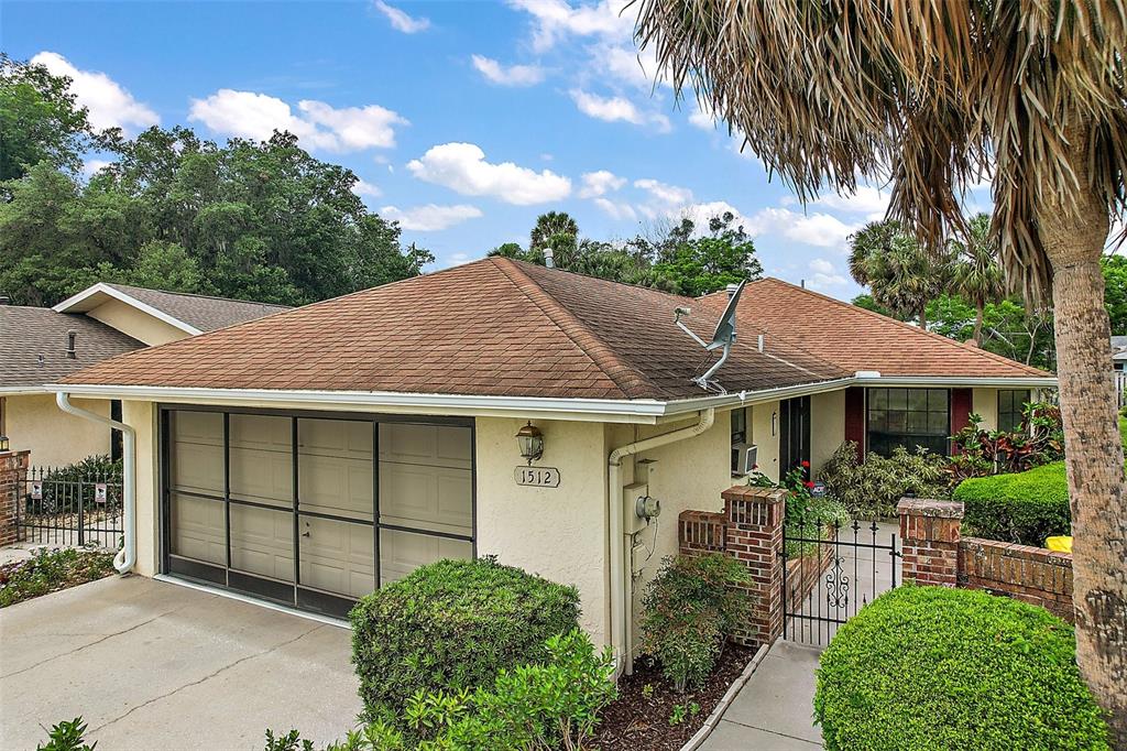 1512 S POINTE DRIVE