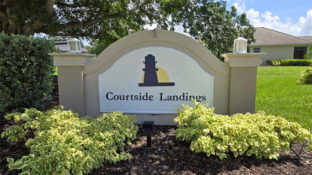 17900 COURTSIDE LANDINGS CIRCLE