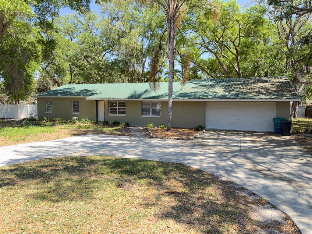 207 MANDARIN LN, FRUITLAND PARK, FL — photo 3 of 30