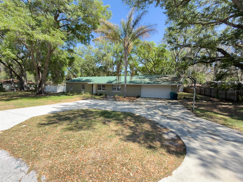 207 MANDARIN LN, FRUITLAND PARK, FL — photo 4 of 30