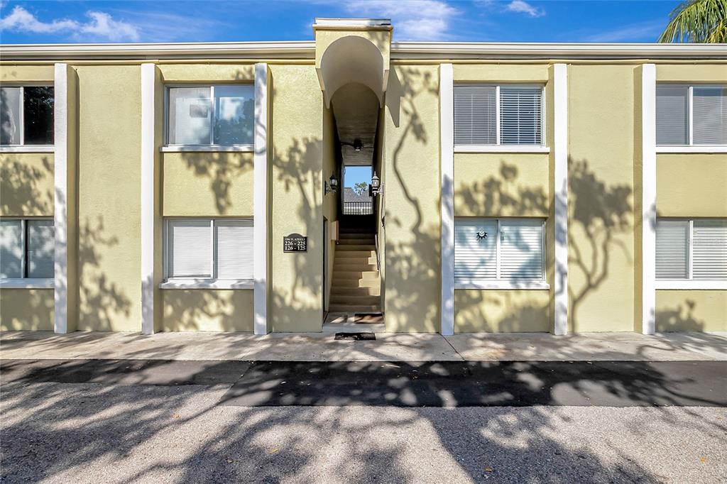3206 W AZEELE STREET UNIT 126