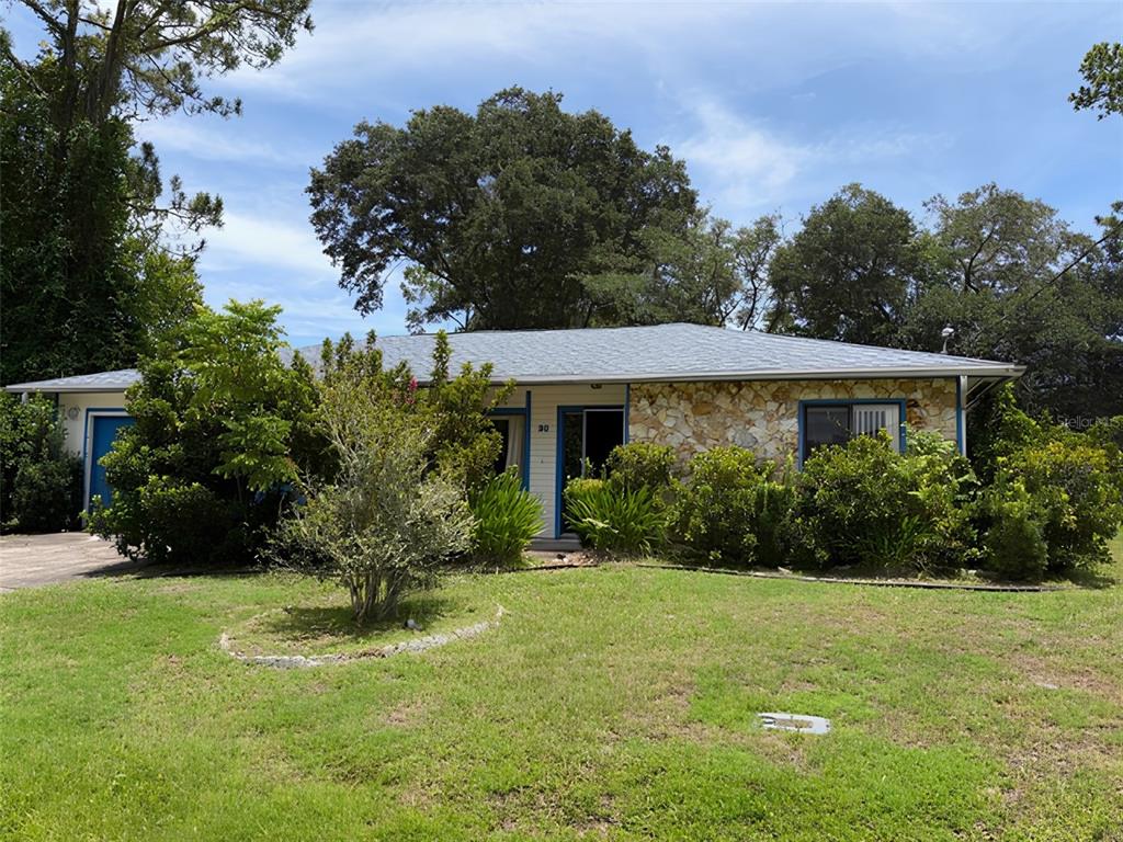 20 WOODBURY DRIVE