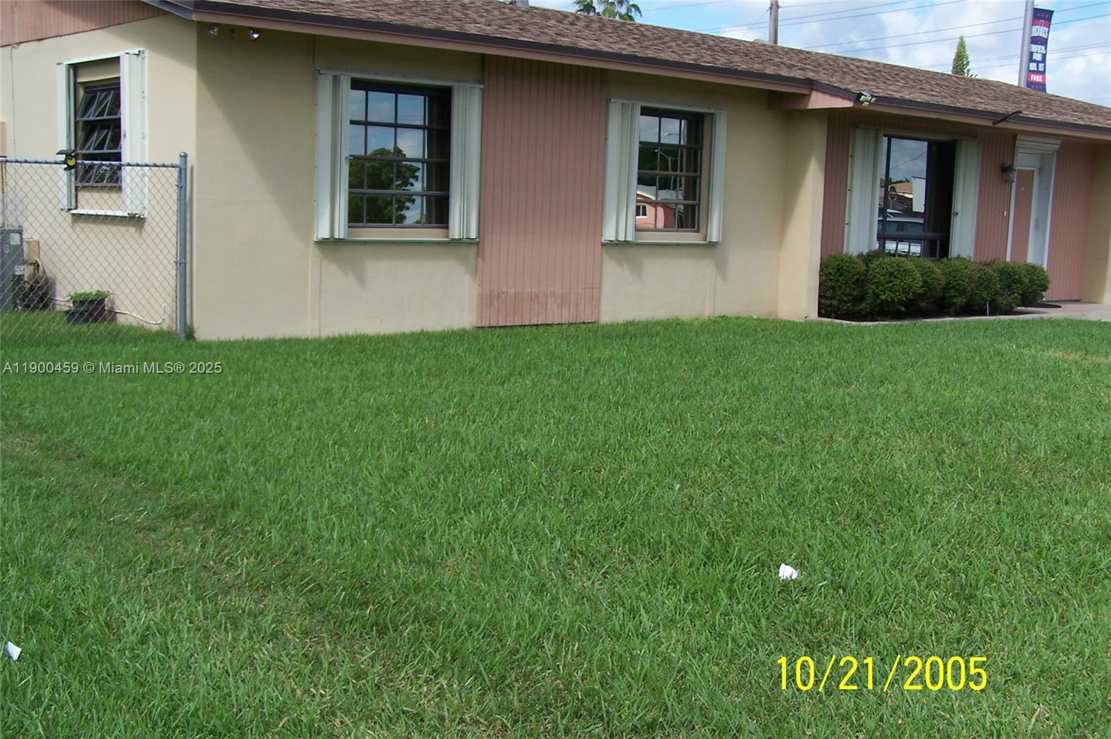 15200 SW 109 Avenue, Miami FL 33157