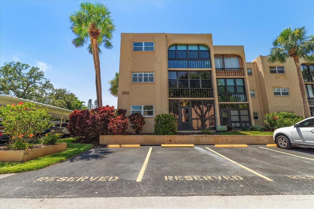 11485 OAKHURST ROAD UNIT 200-101
