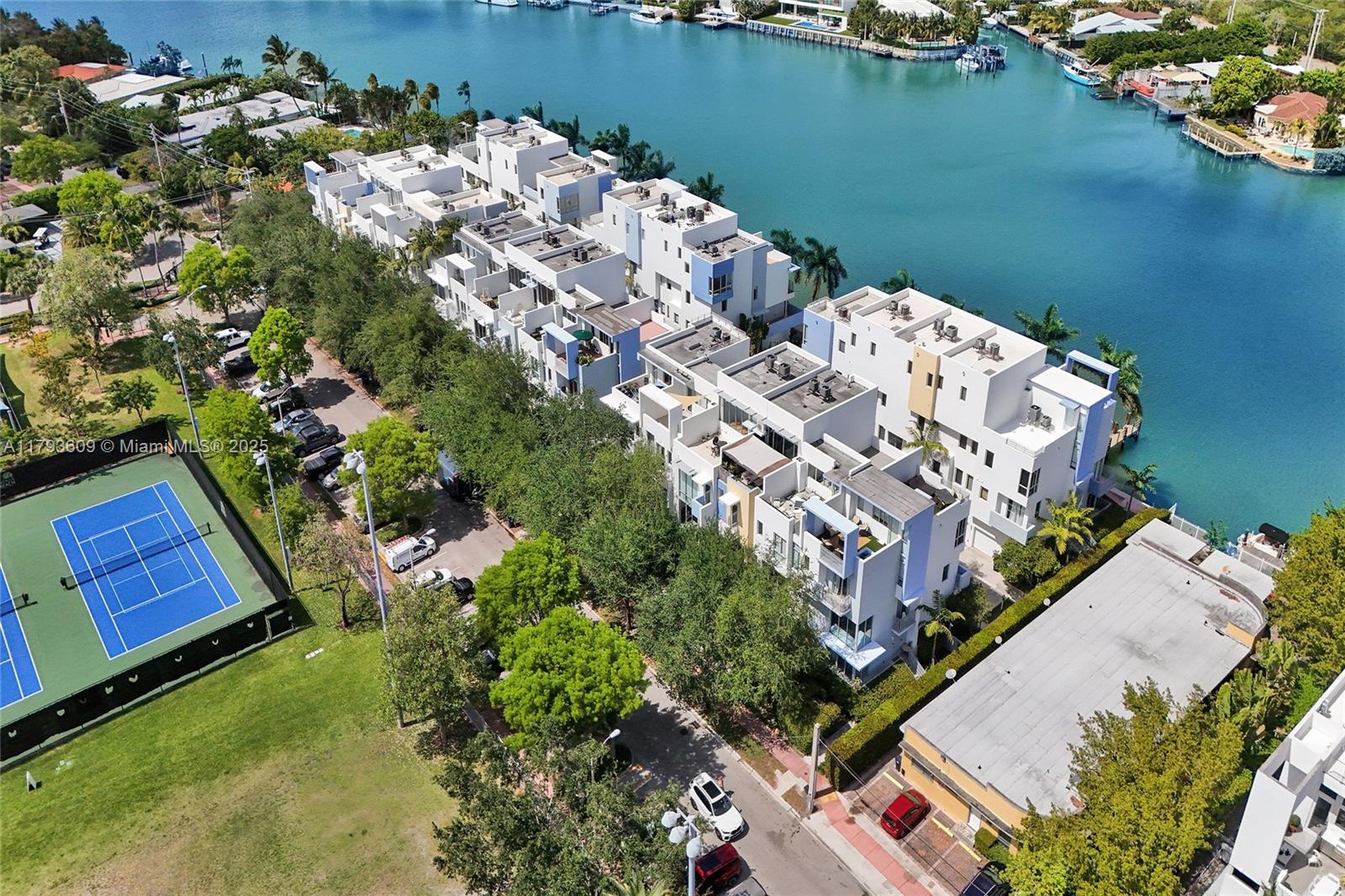 171 N Shore Dr # 1, Miami Beach FL 33141